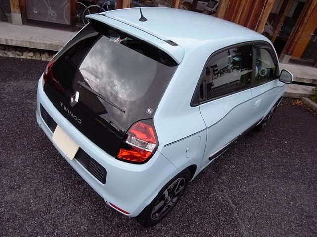 RENAULT TWINGO