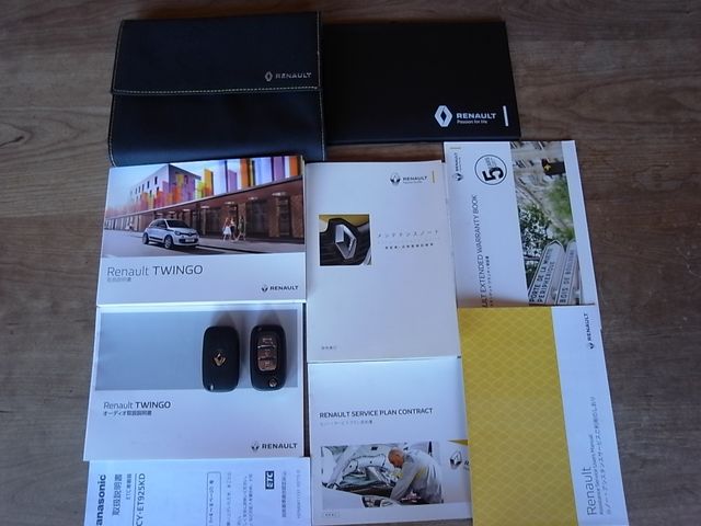 RENAULT TWINGO