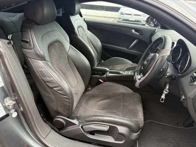 AUDI TT coupe