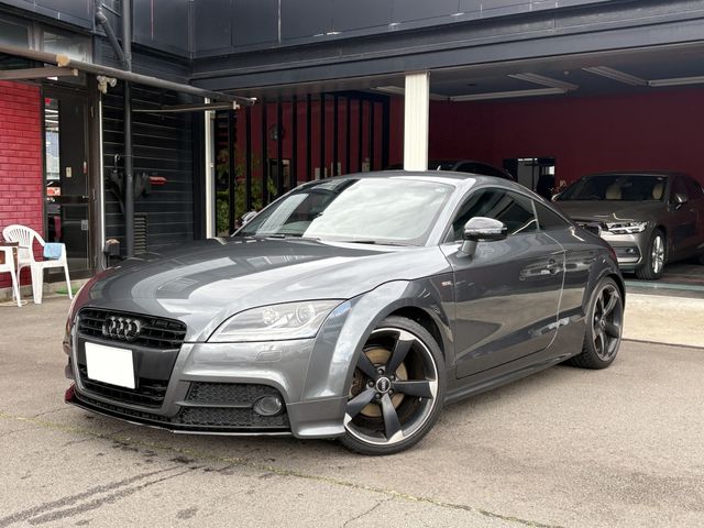 AUDI TT coupe