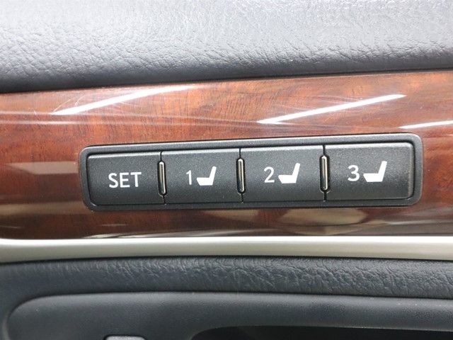 LEXUS LS600h