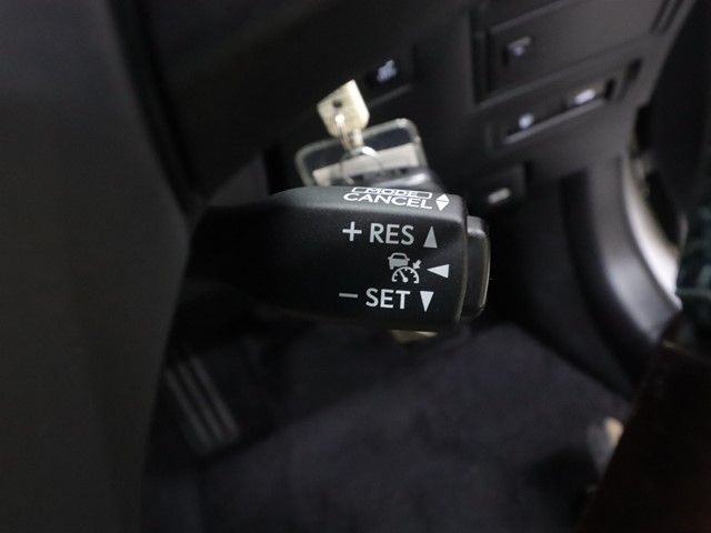 LEXUS LS600h