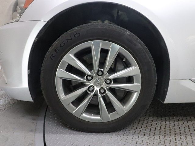 LEXUS LS600h