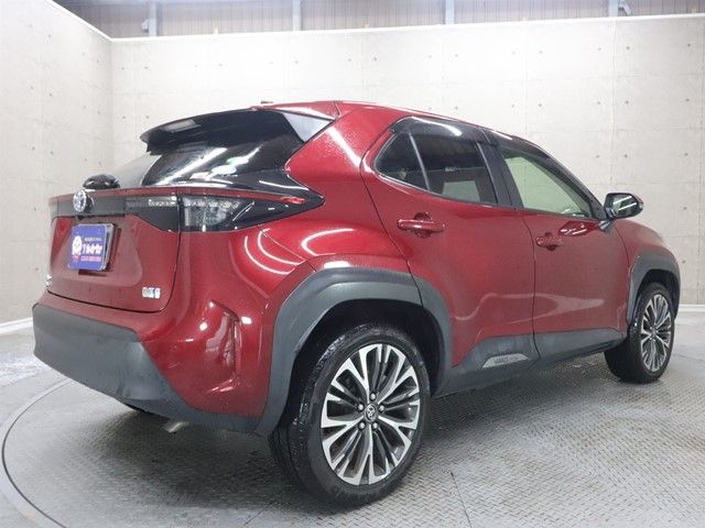 YARIS CROSS HYBRID