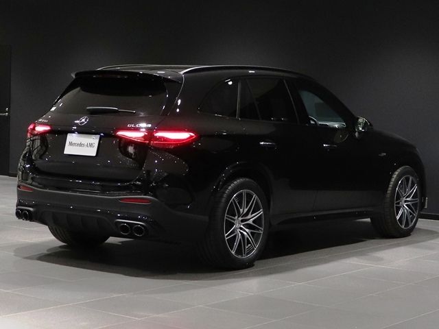 MERCEDES AMG GLC-class