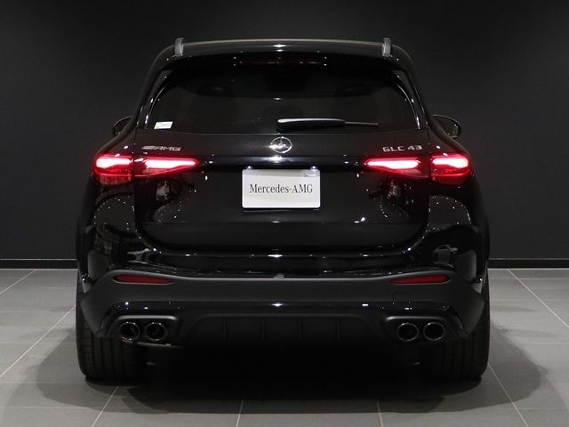 MERCEDES AMG GLC-class