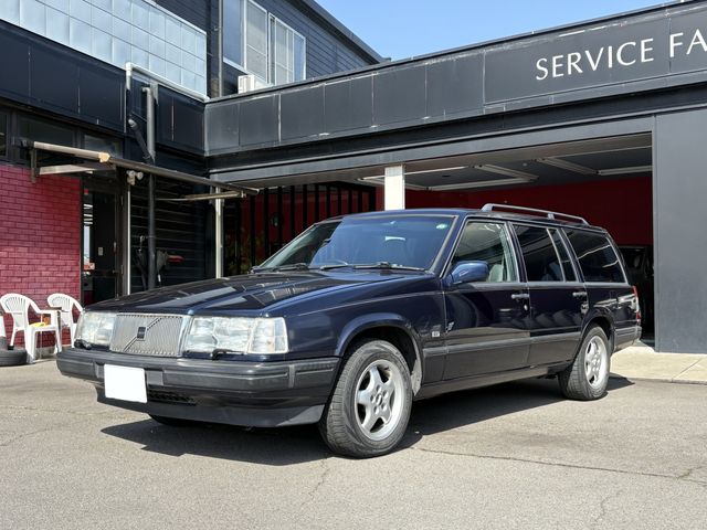 VOLVO 940 ESTATE