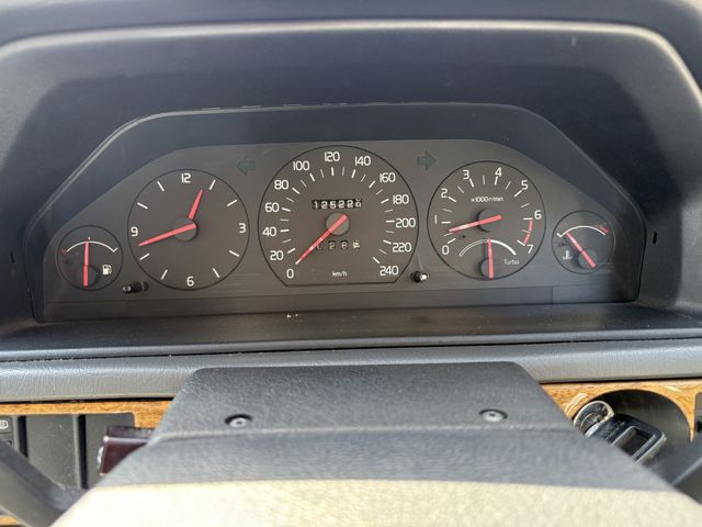 VOLVO 940 ESTATE