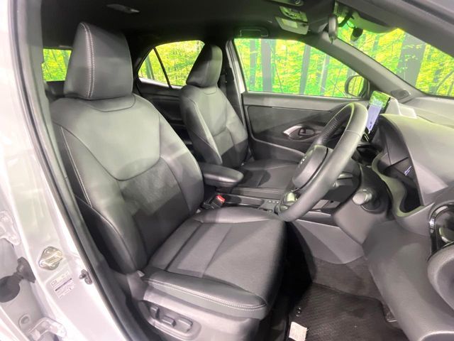 YARIS CROSS HYBRID