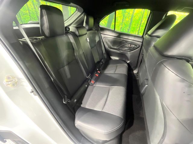 YARIS CROSS HYBRID