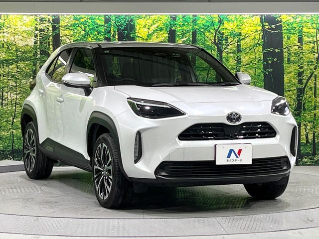 YARIS CROSS HYBRID
