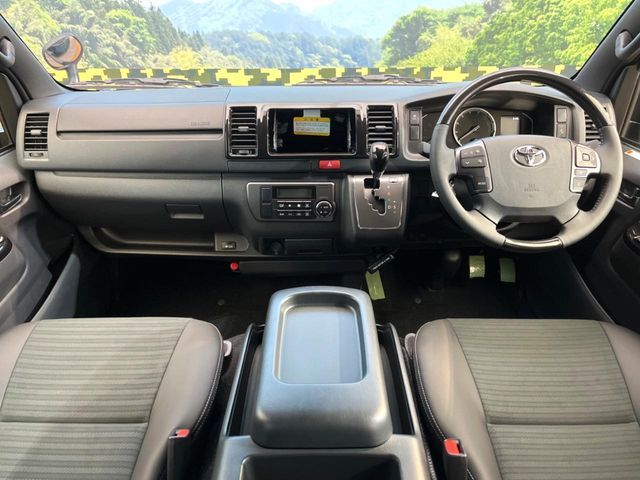 HIACE van 2WD