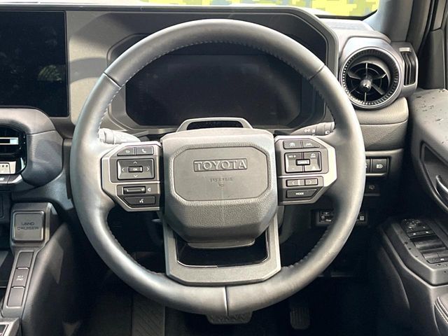 LANDCRUISER 250