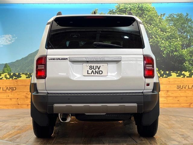 LANDCRUISER 250