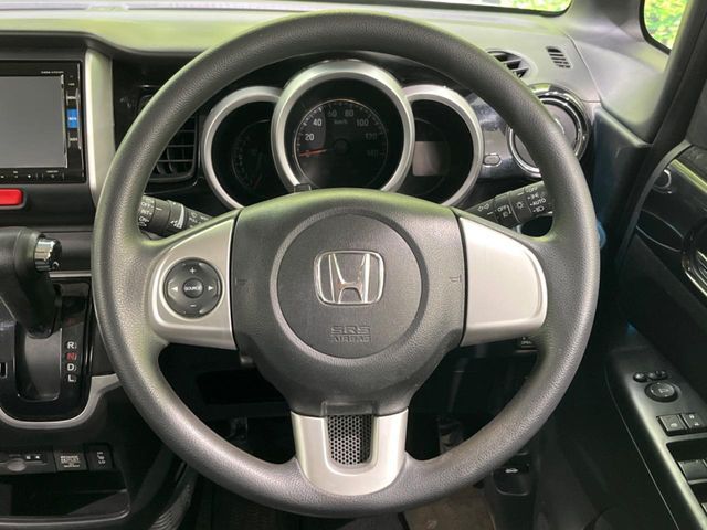N BOX CUSTOM 4WD