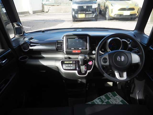 N BOX CUSTOM 4WD