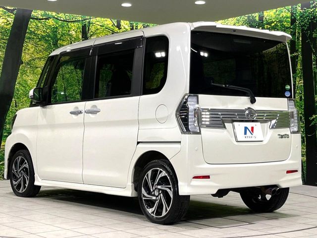 TANTO CUSTOM 4WD
