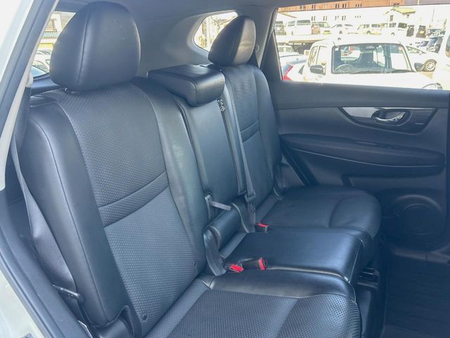 X-TRAIL 2WD