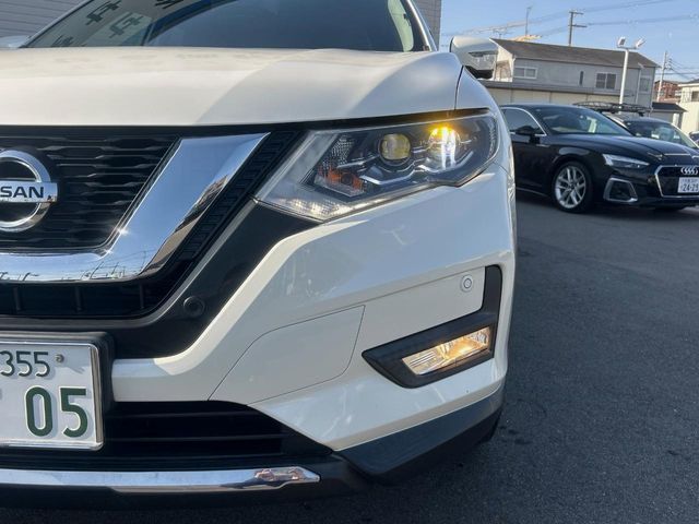 X-TRAIL 2WD