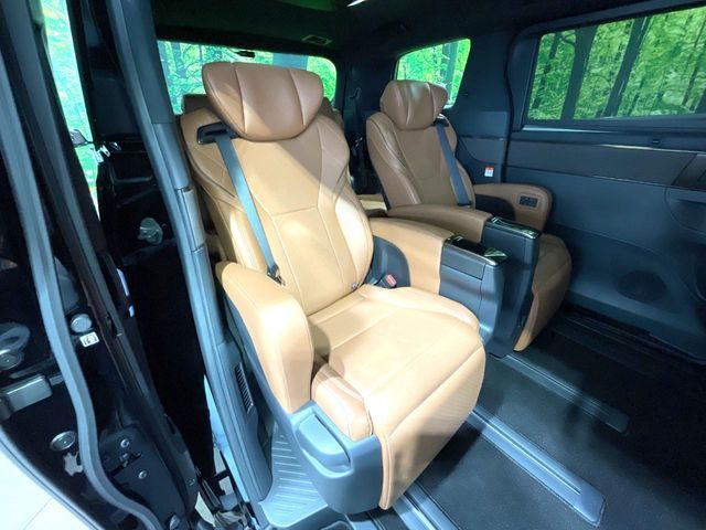 VELLFIRE  HYBRID