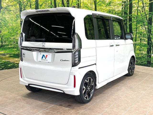 N-BOX CUSTOM