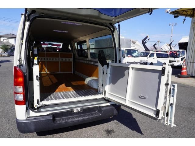 HIACE van 1.25t 2WD