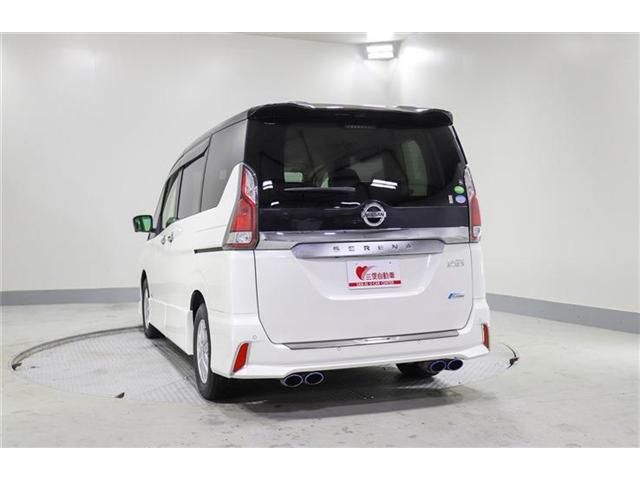 SERENA S-HYBRID 4WD