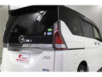 SERENA S-HYBRID 4WD