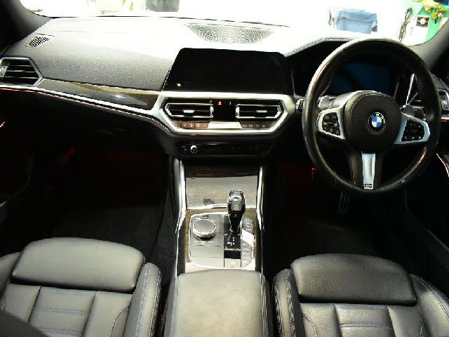 BMW 3 Series sedan