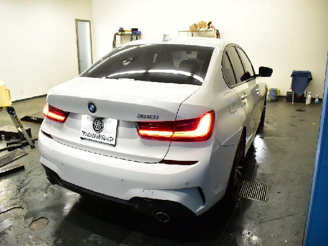 BMW 3 Series sedan