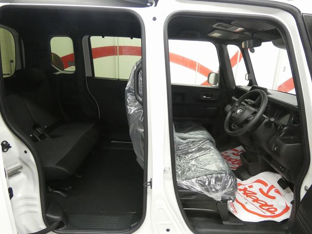 N BOX CUSTOM 4WD