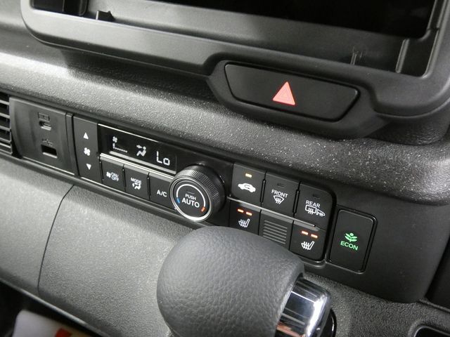 N BOX CUSTOM 4WD