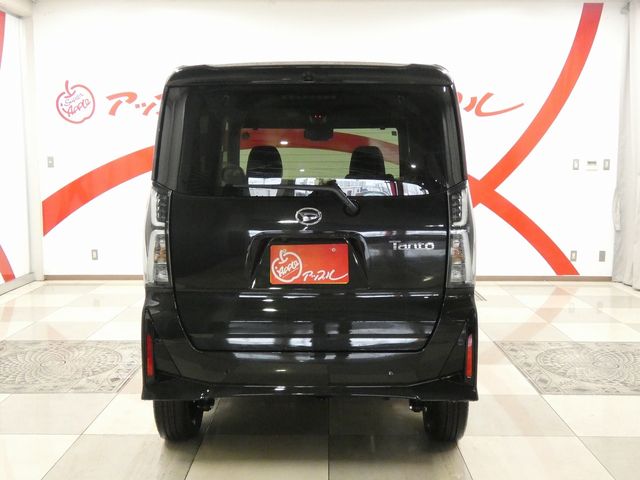 TANTO CUSTOM 4WD