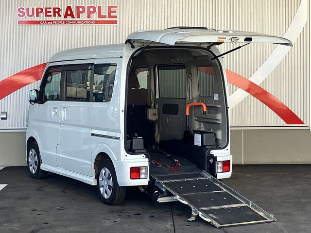 NV100 CLIPPER RIO 4WD