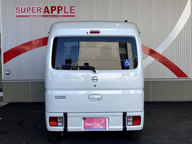 NV100 CLIPPER RIO 4WD