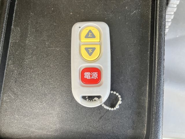 NV100 CLIPPER RIO 4WD