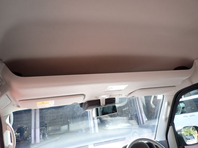 CLIPPER van