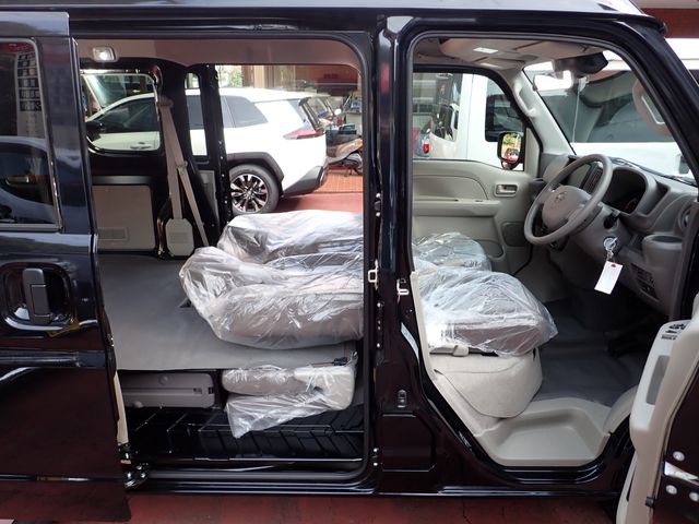 CLIPPER van