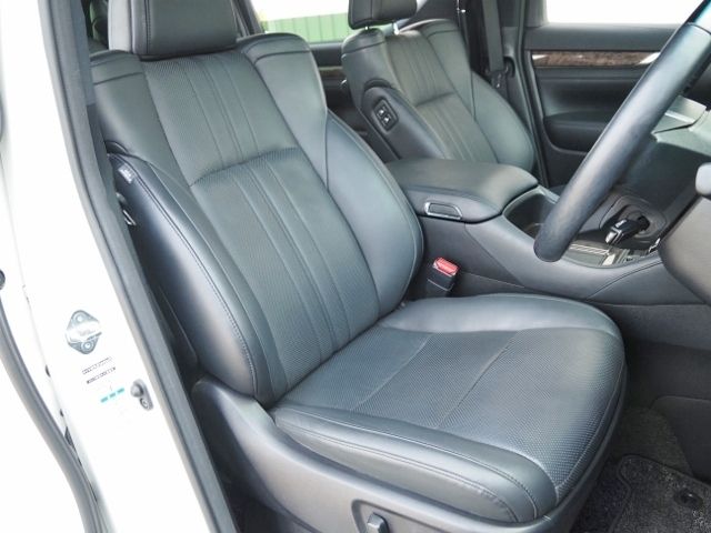 ALPHARD hybrid 4WD