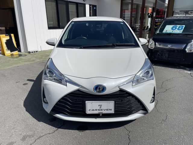 VITZ HYBRID