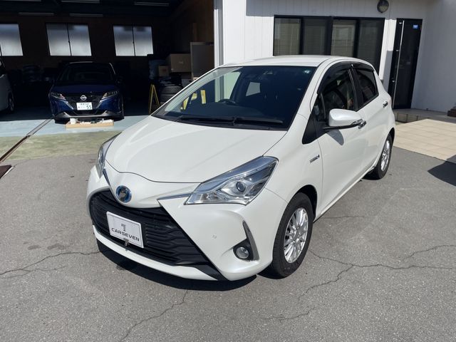 VITZ HYBRID