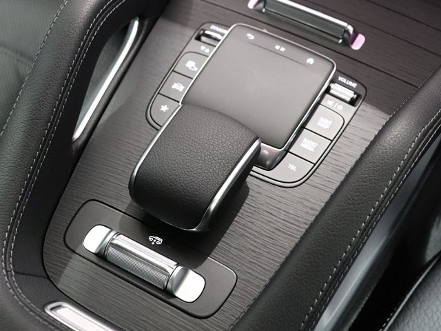 MERCEDES BENZ GLS class