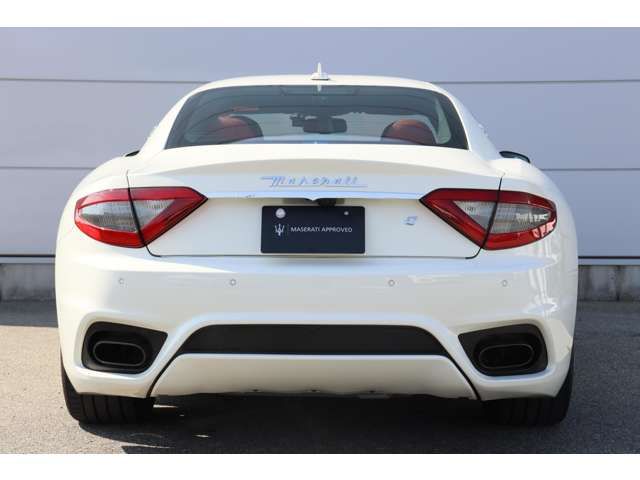 MASERATI GRANTURISMO