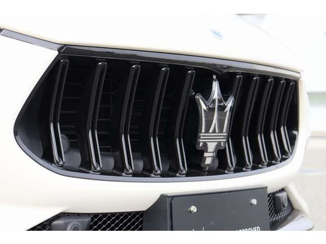 MASERATI GHIBLI Sedan