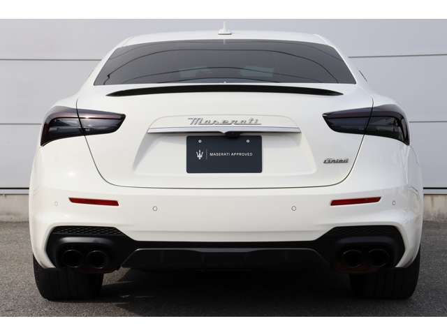 MASERATI GHIBLI Sedan