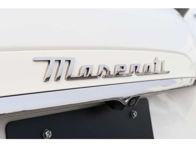 MASERATI GHIBLI Sedan