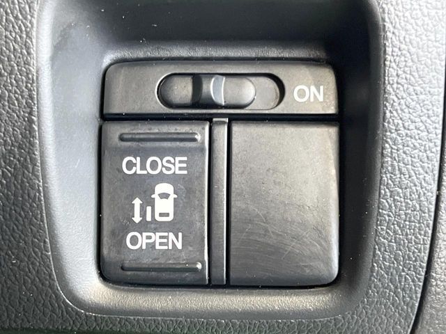 N BOX