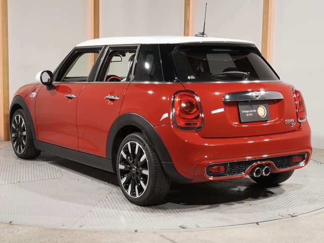 BMW MINI COOPER SD 5DOOR