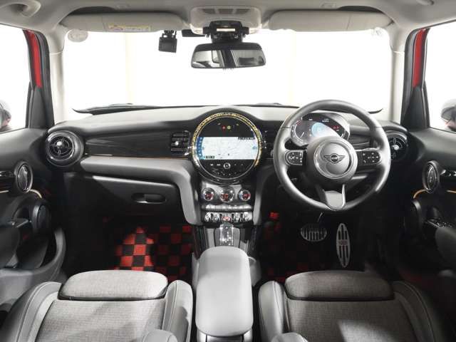 MINI COOPER SD 5DOOR