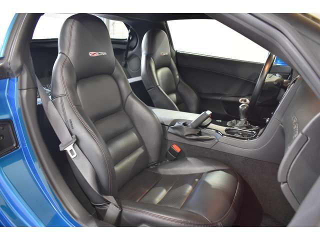 CHEVROLET CORVETTE COUPE